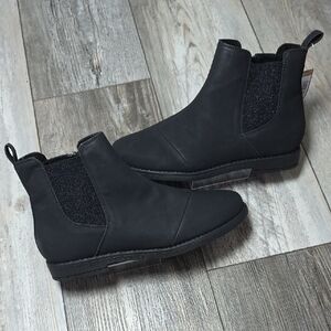 TOMS | Youth Charlie Metallic Round Toe On Nubuck Pull Fashion Booties Sz 4 *NWT